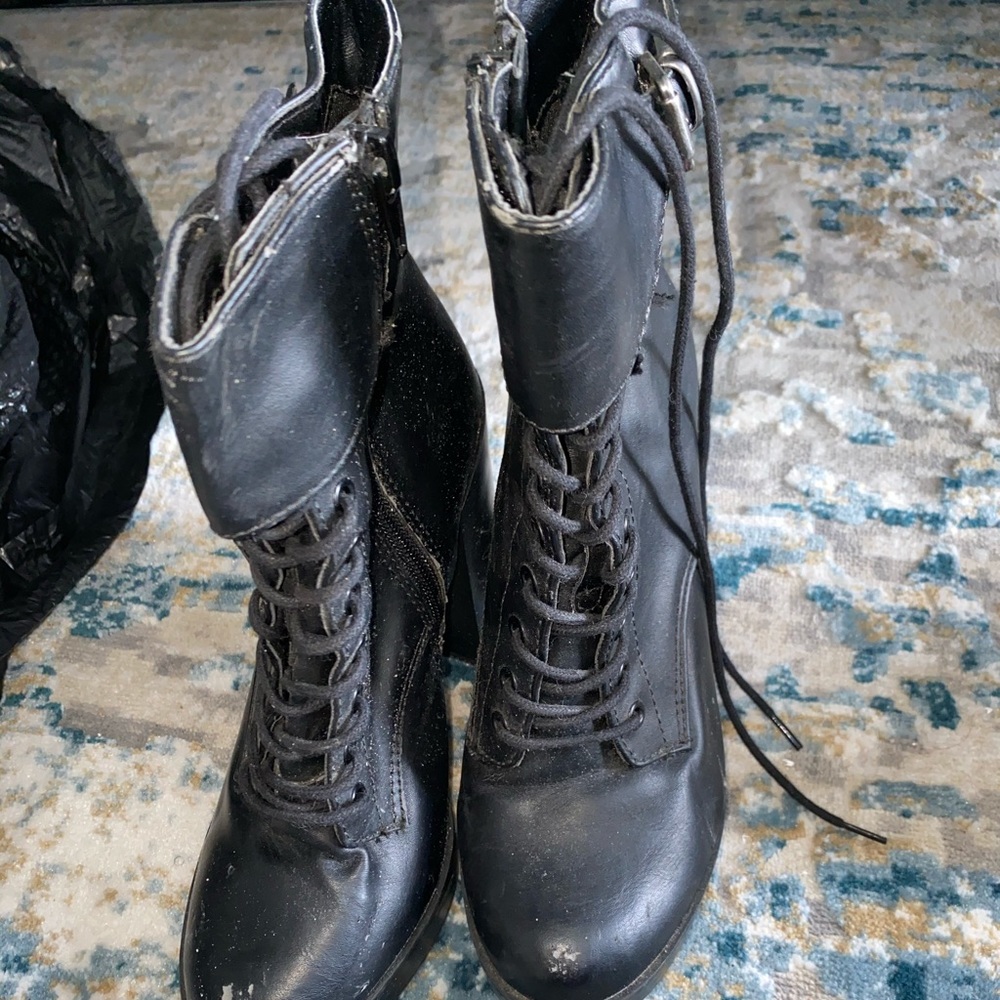 Black winter Booties